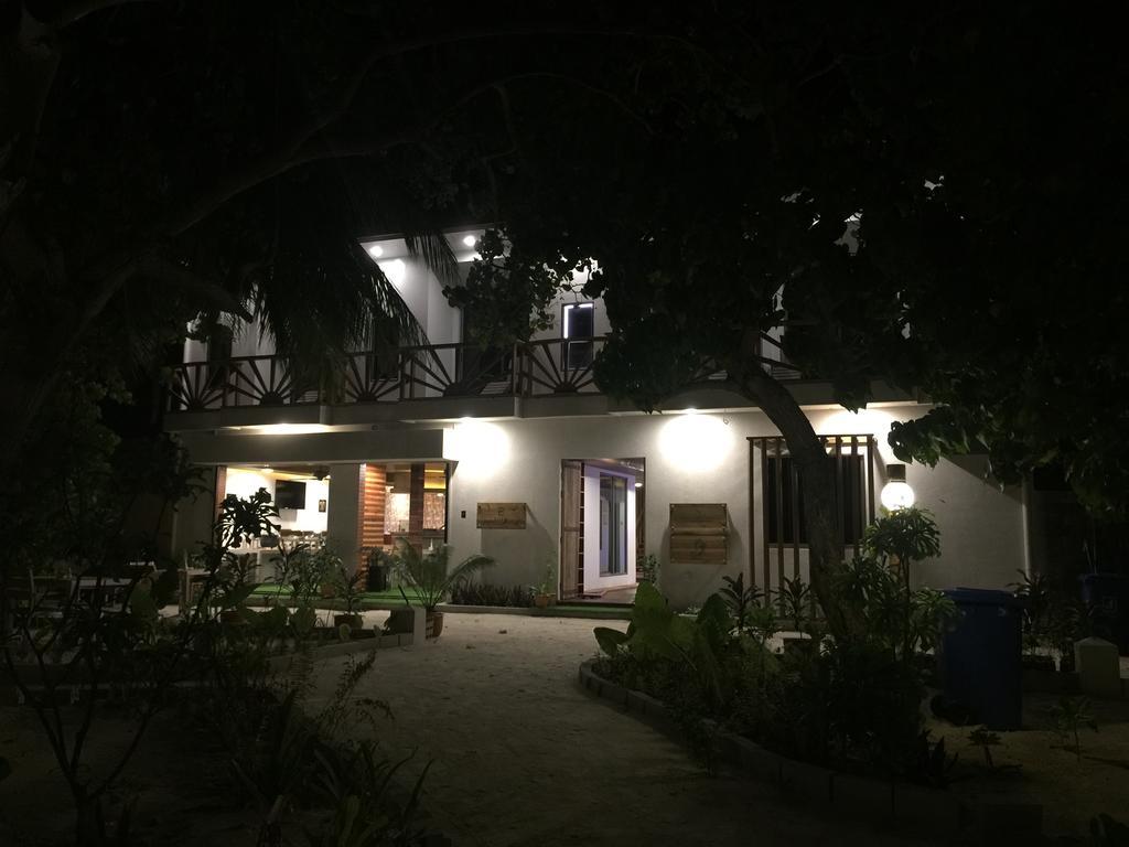 Masaaree Boutique Hotel Maafushi Exteriör bild